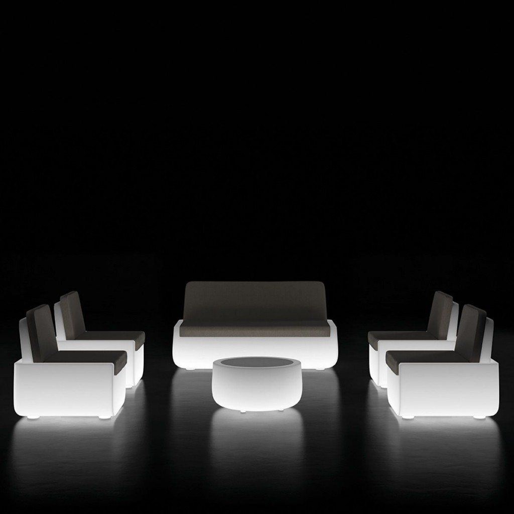 Fotoliu iluminat din polietilena Bold Armchair Light - Nuovo Design